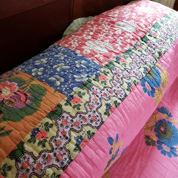 Anthropologie queen block color reversible quilt - Picture 12 of 13